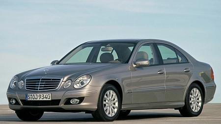 Аккумуляторы для Mercedes-Benz E-klasse II (W210, S210) Рестайлинг 1999 - 2003 220 2.2d (143 л.с.)